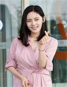 《极限挑战第三季-女人张开腿无遮无挡图》